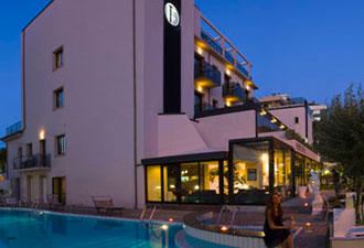 Ferretti Beach